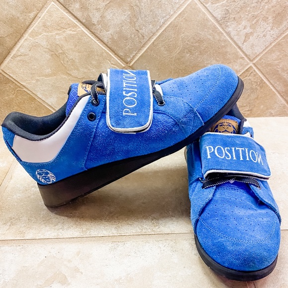 position weightlifting shoes